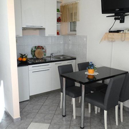 D&N Urlicic Apartment Omiš Екстериор снимка