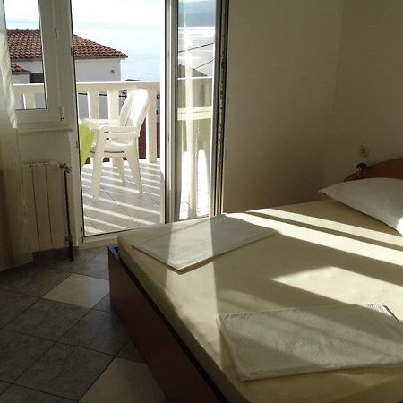 D&N Urlicic Apartment Omiš Екстериор снимка